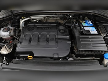 Used Volkswagen Tiguan 2018 for sale - 76152642: Photo 2