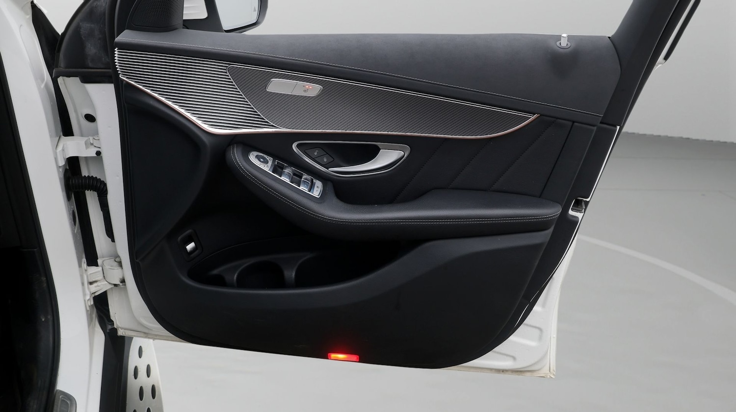 Used Mercedes-Benz EQC 2022 for sale - 77743084: Photo 15