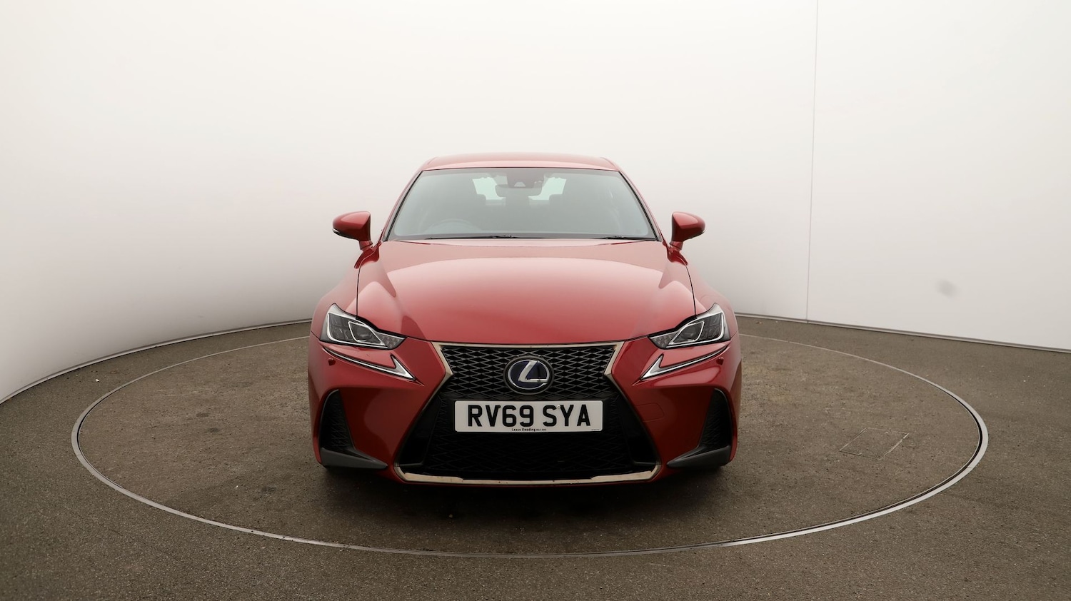 Used Lexus IS 2019 for sale - 76810641: Photo 32