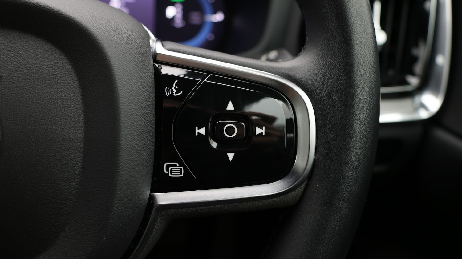 Used Volvo V60 2022 for sale - 77201117: Photo 20