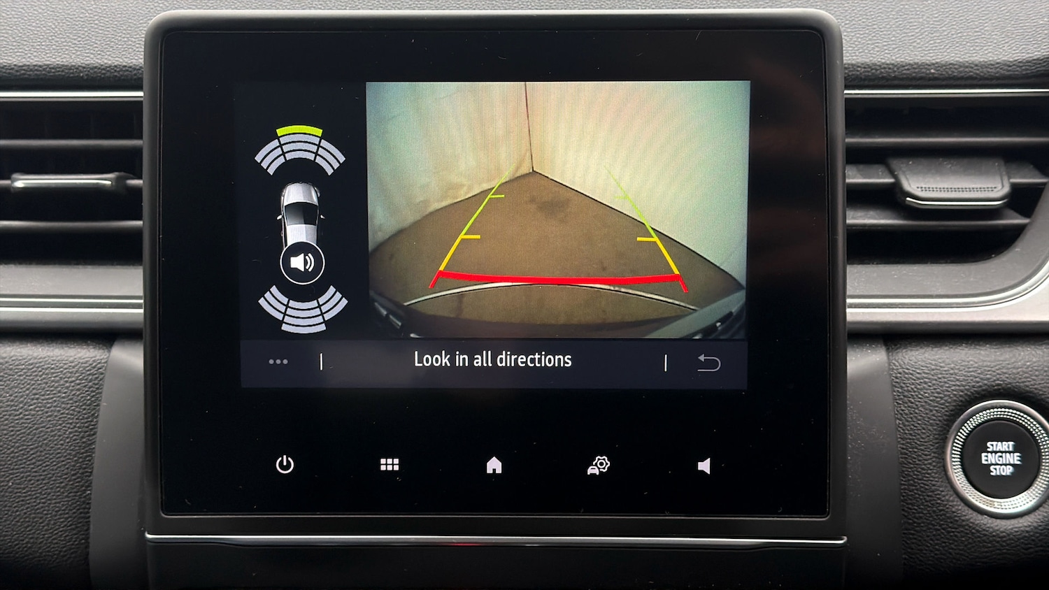 Used Renault Captur 2021 for sale - 78065397: Photo 24