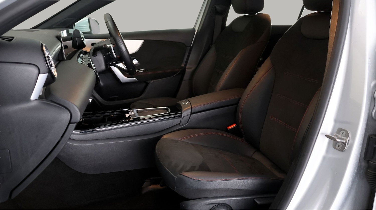 Used Mercedes-Benz A-Class for sale - 77260690: Photo 14