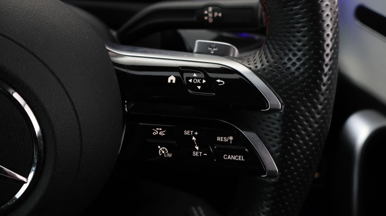 Used Mercedes-Benz A-Class for sale - 77260690: Photo 24