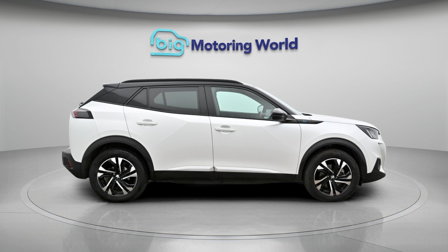 Used Peugeot 2008 2023 for sale - 78123851: Photo 8