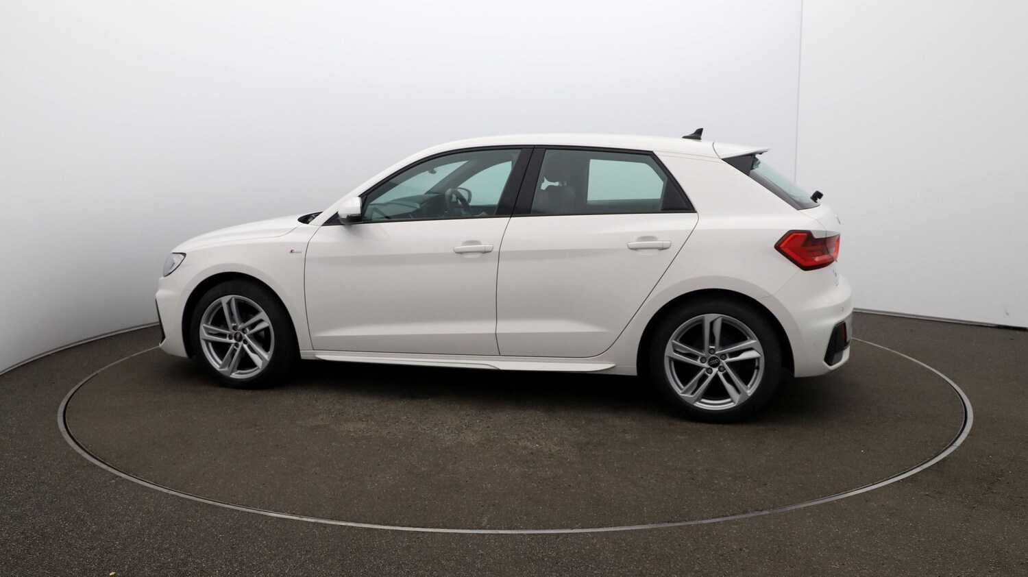 Used Audi A1 for sale - 76810934: Photo 50