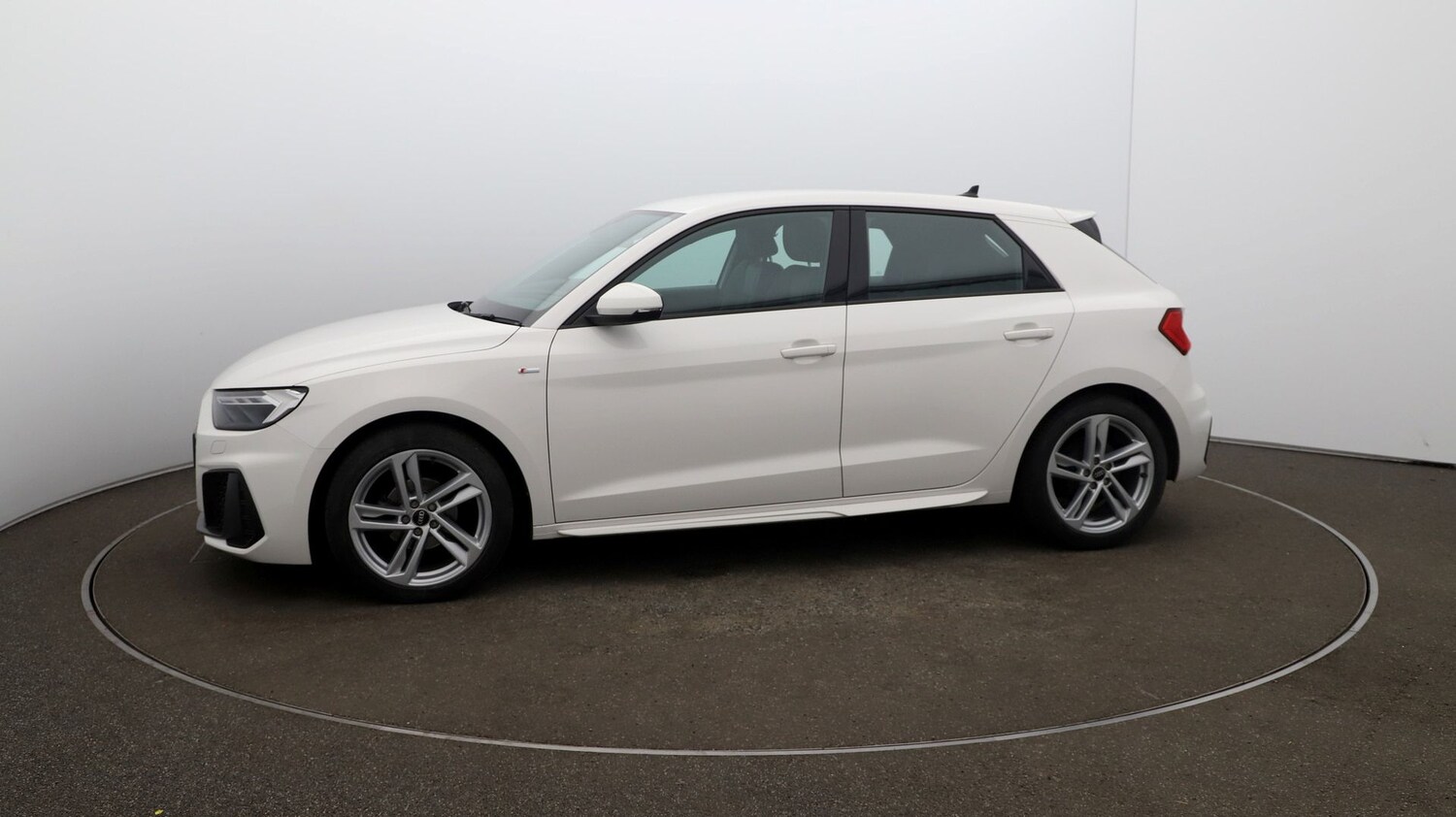Used Audi A1 for sale - 76810934: Photo 53