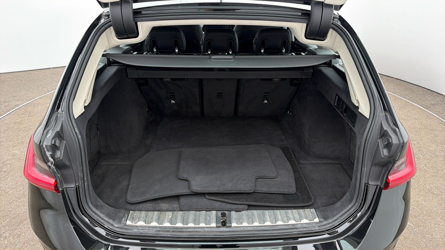 Used BMW 3 Series 2021 for sale - 77935891: Photo 16