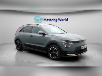 2023 - 150kW 3 65kWh 5dr Auto