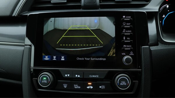 Used Honda Civic 2020 for sale - 76189976: Photo 25