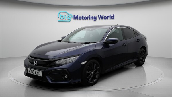 Used Honda Civic 2020 for sale - 76189976: Photo 4