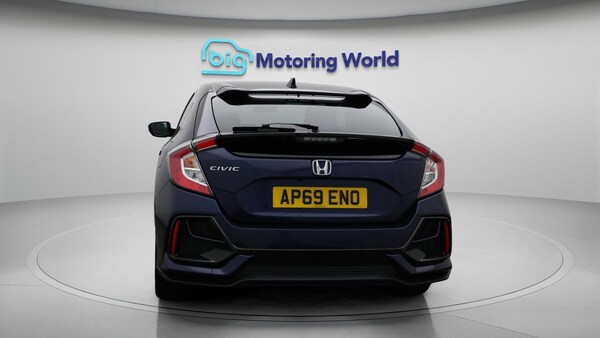 Used Honda Civic 2020 for sale - 76189976: Photo 7