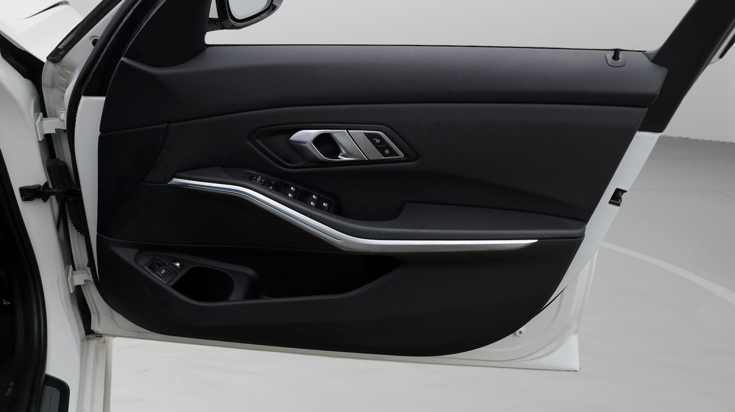 Used BMW 3 Series 2023 for sale - 77618672: Photo 15