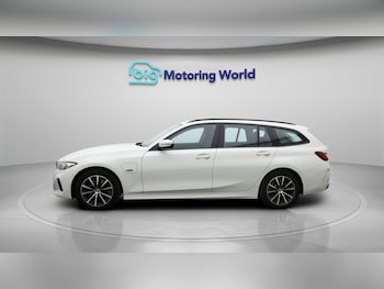 Used BMW 3 Series 2023 for sale - 77618672: Photo