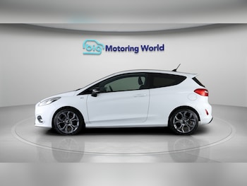 Used Ford Fiesta 2018 for sale - 78654822: Photo