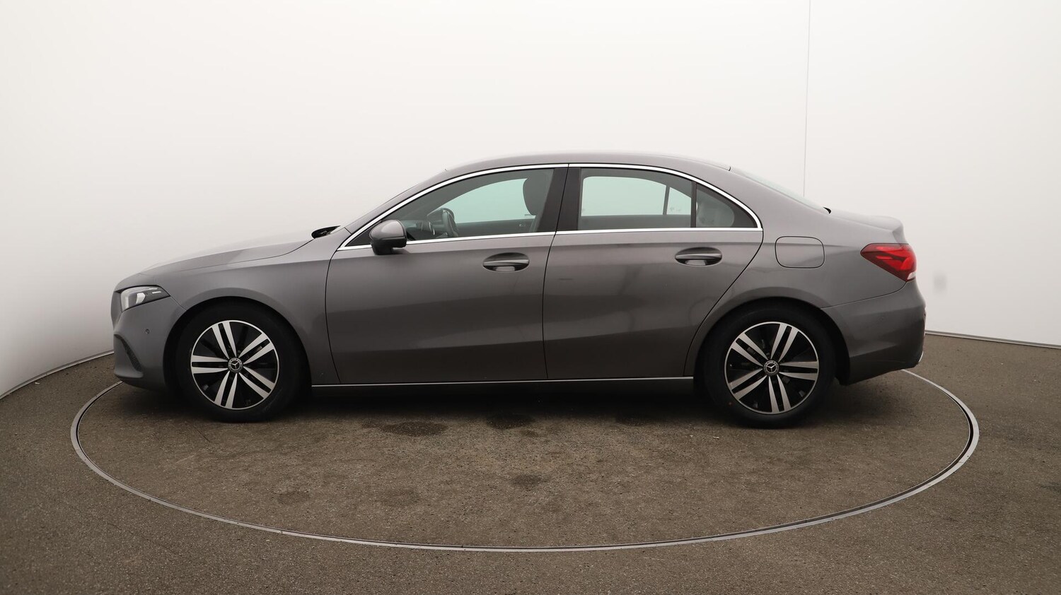 Used Mercedes-Benz A-Class 2020 for sale - 76158743: Photo 64