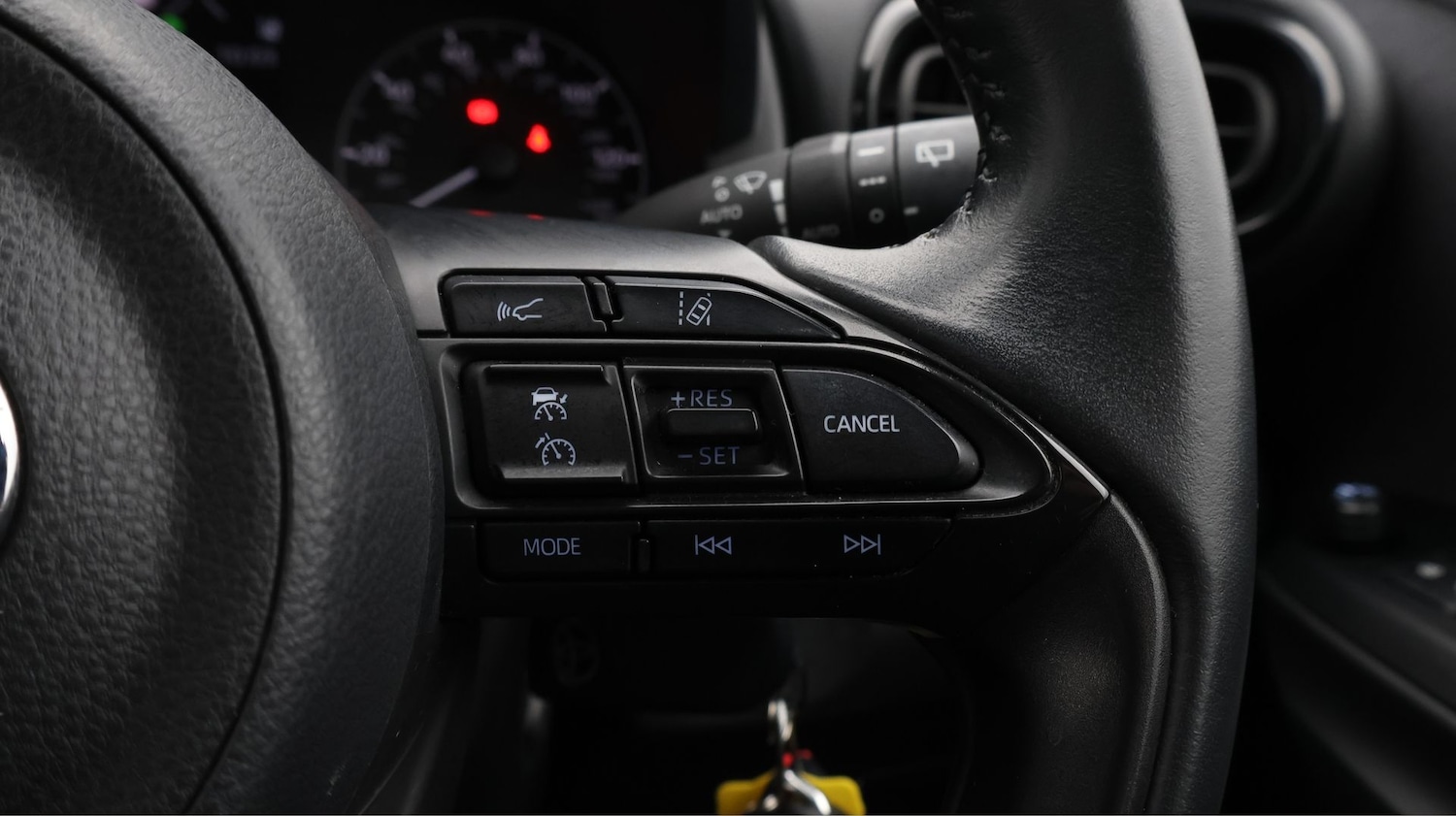 Used Toyota Yaris 2023 for sale - 77451319: Photo 21