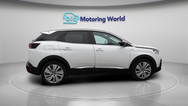 Used Peugeot 3008 2019 for sale - 75978789: Photo 9