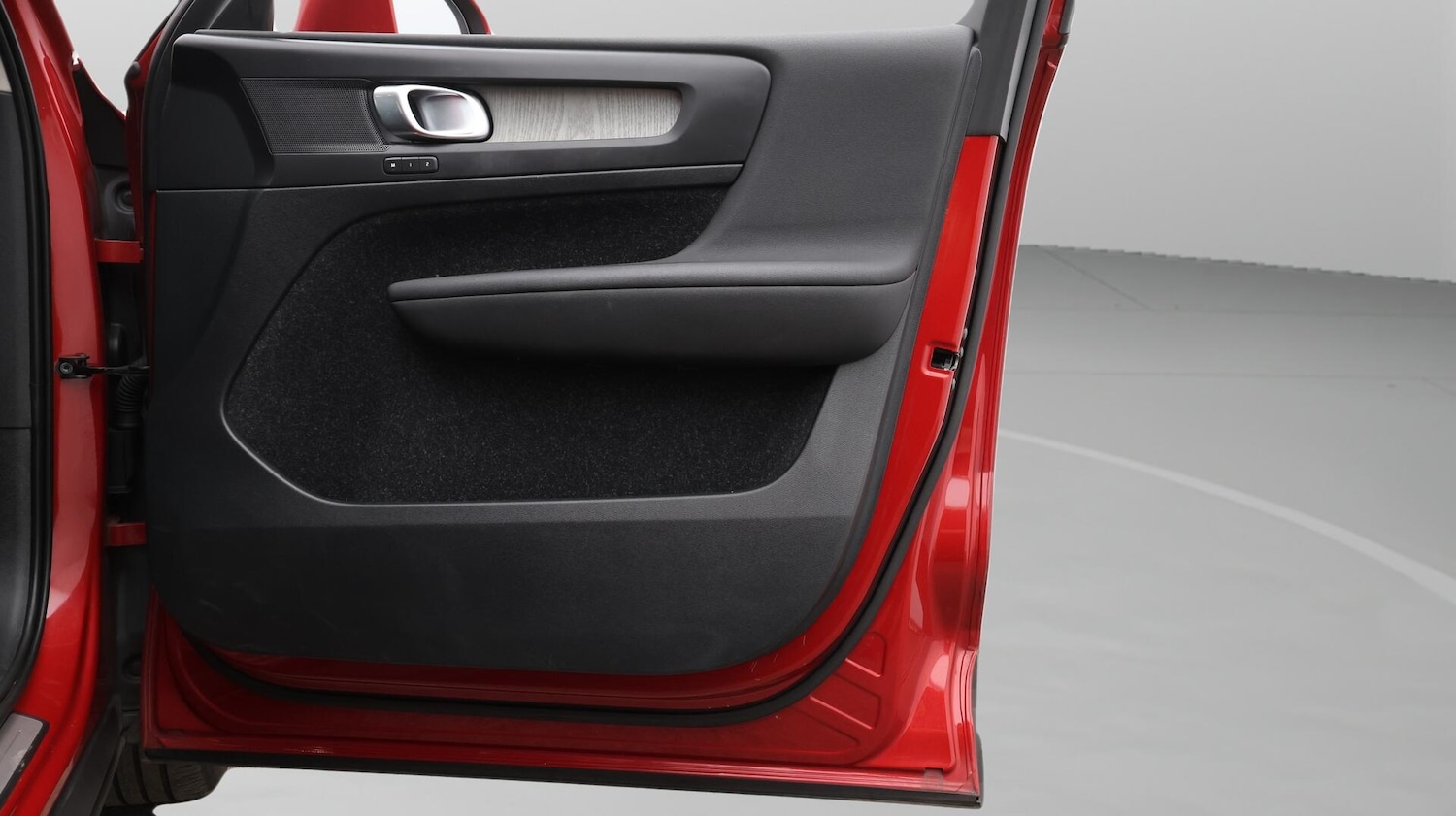 Used Volvo XC40 2021 for sale - 76409039: Photo 16