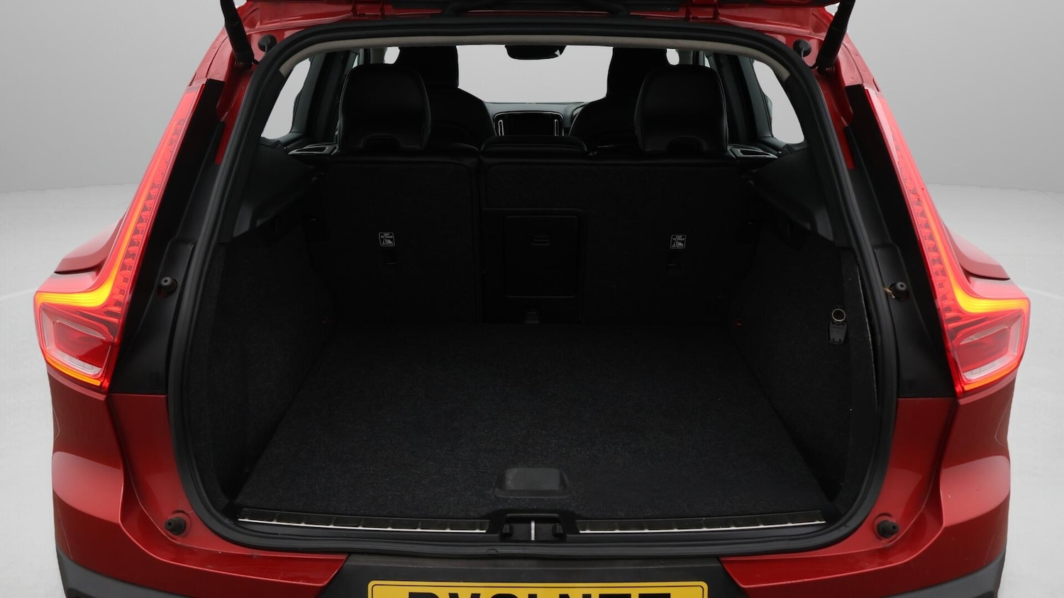 Used Volvo XC40 2021 for sale - 76409039: Photo 18