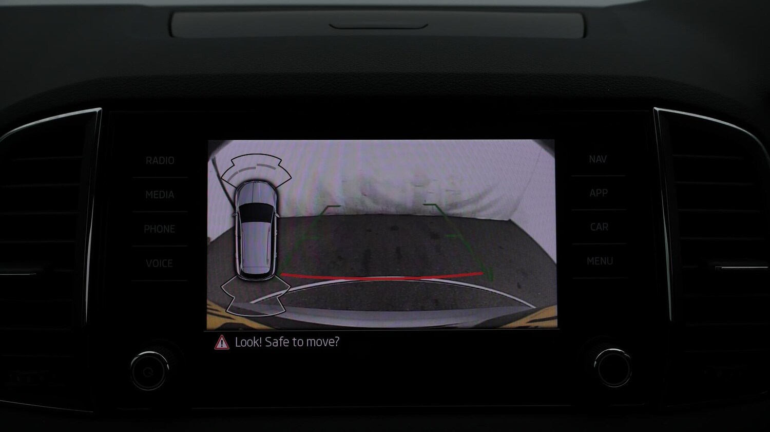 Used Skoda Karoq 2023 for sale - 76295185: Photo 24