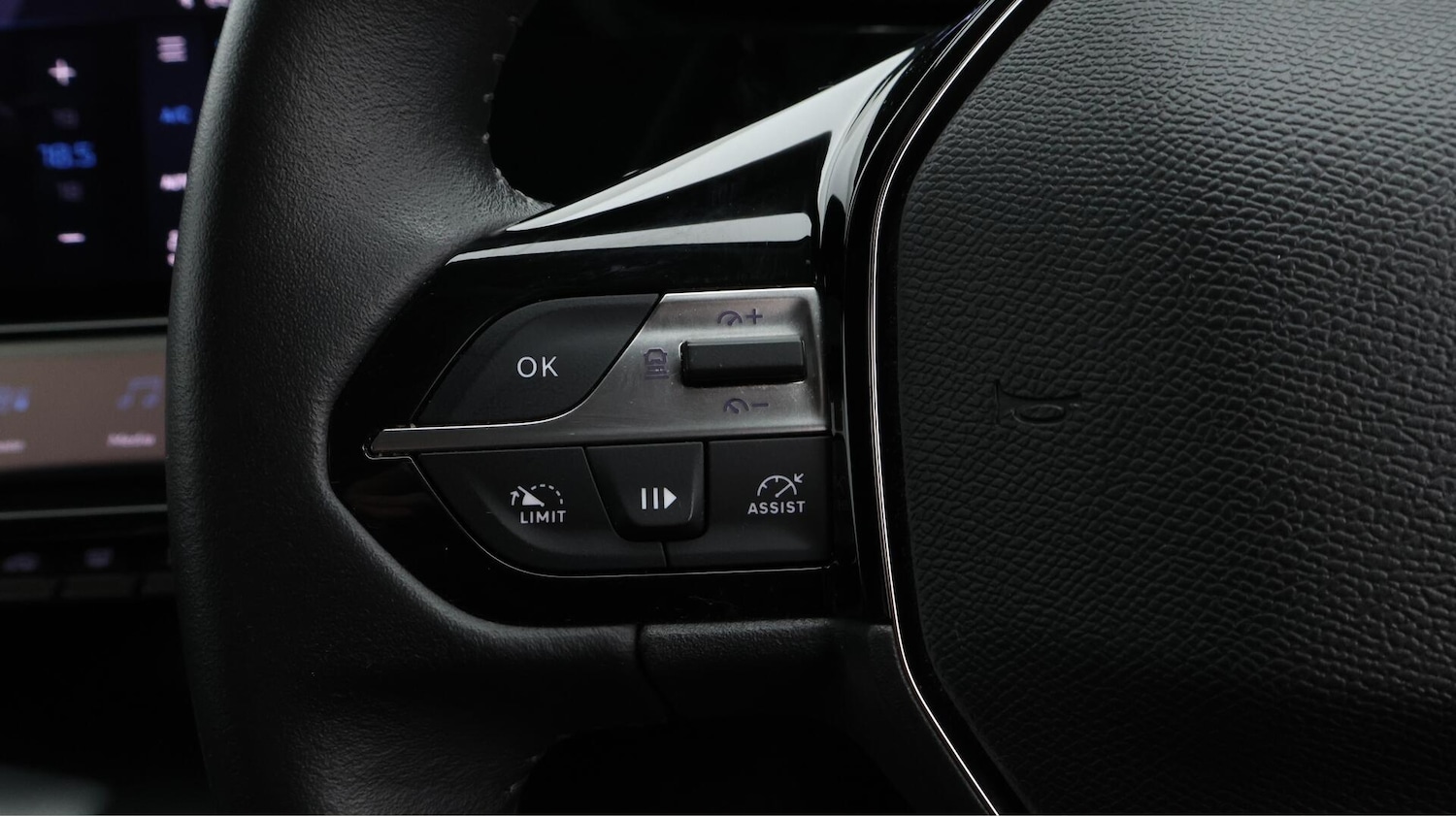 Used Peugeot 308 2023 for sale - 76431967: Photo 25