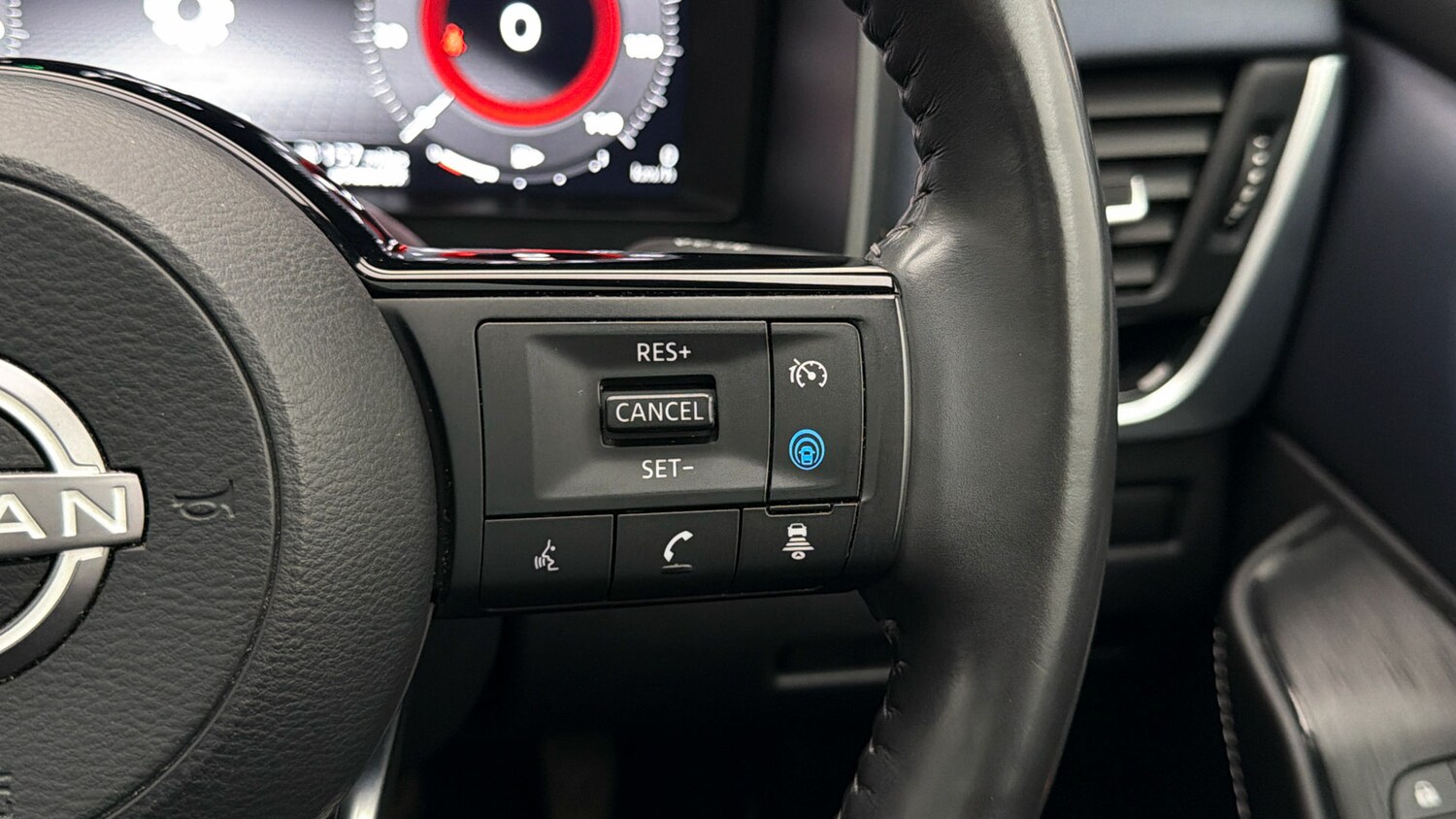 Used Nissan Qashqai for sale - 78223112: Photo 24