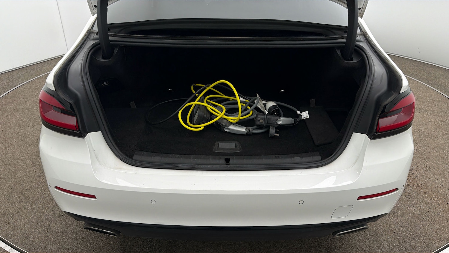 Used BMW 5 Series 2022 for sale - 77974319: Photo 16