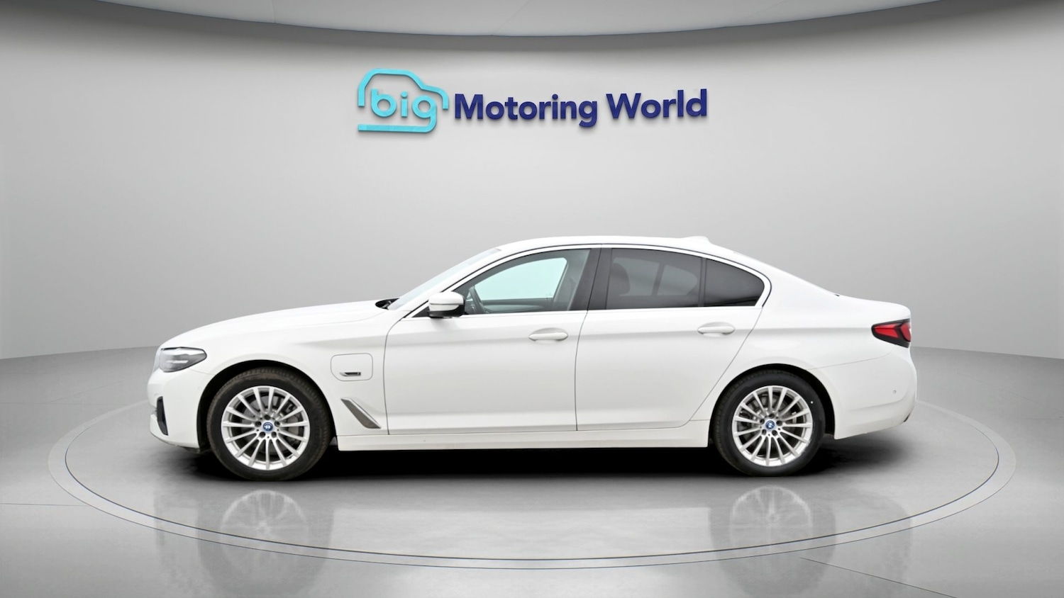 Used BMW 5 Series 2022 for sale - 77974319: Photo 4