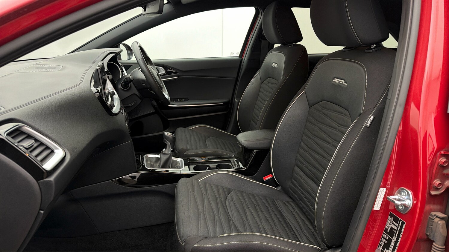 Used Kia Ceed for sale - 77931092: Photo 13