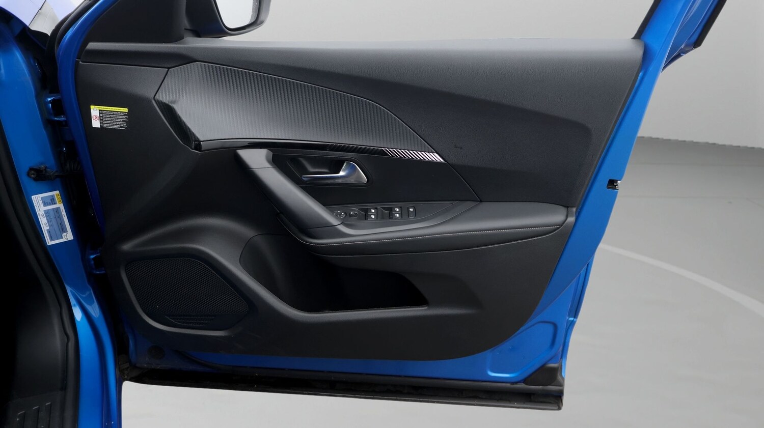 Used Peugeot 2008 2024 for sale - 77308620: Photo 15