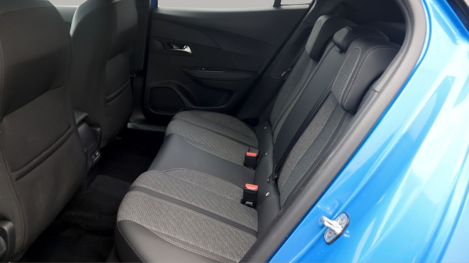 Used Peugeot 2008 2024 for sale - 77308620: Photo 16