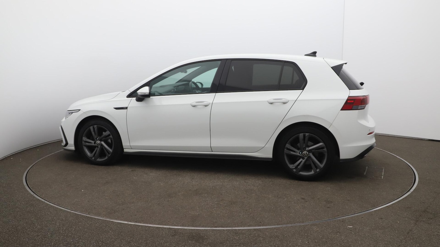 Used Volkswagen Golf 2020 for sale - 76084209: Photo 60