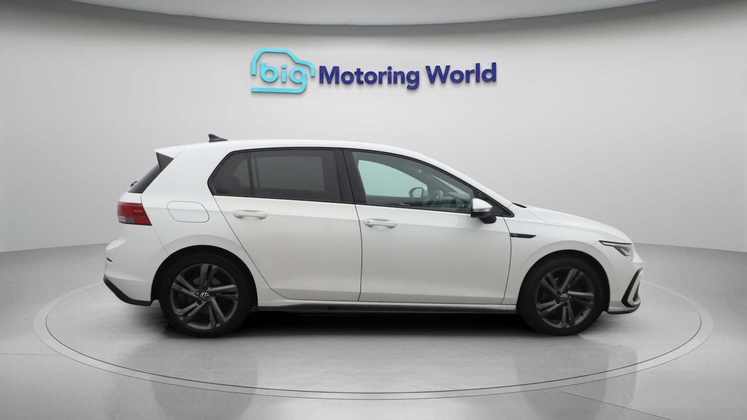 Used Volkswagen Golf 2020 for sale - 76084209: Photo 9