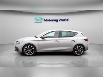 Used SEAT Leon 2022 for sale - 77663254: Photo