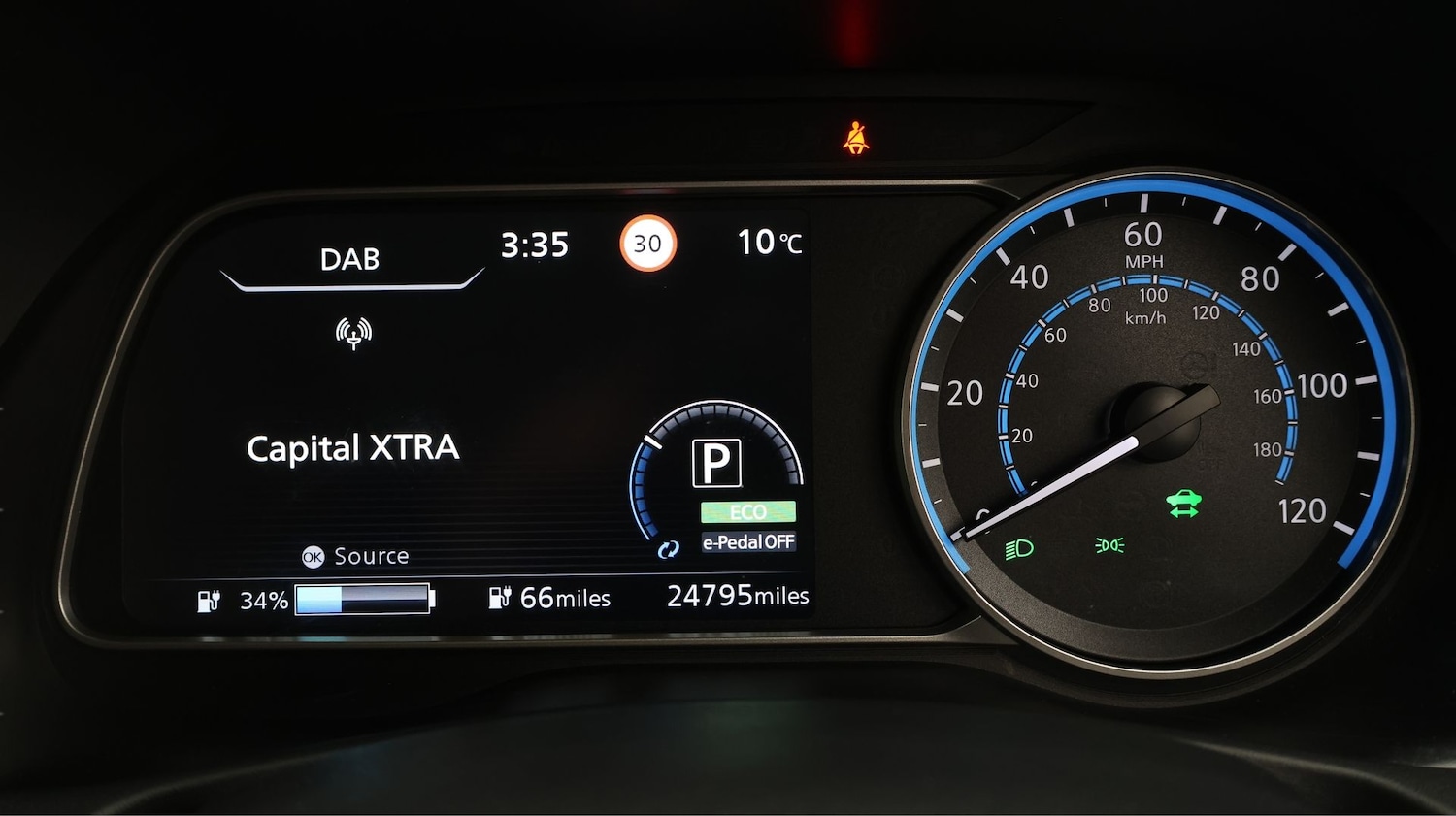 Used Nissan Leaf 2022 for sale - 77252531: Photo 10