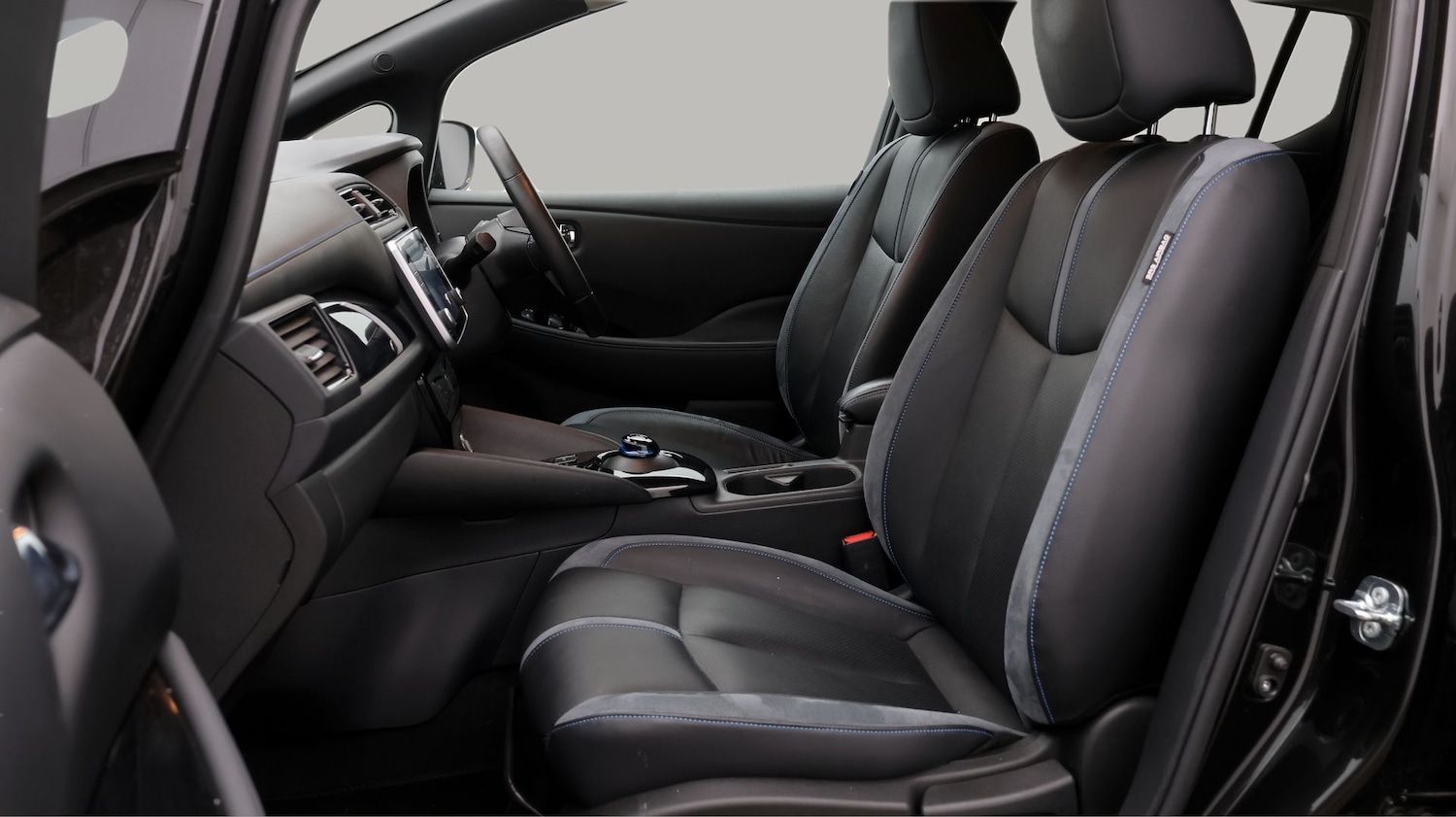 Used Nissan Leaf 2022 for sale - 77252531: Photo 14