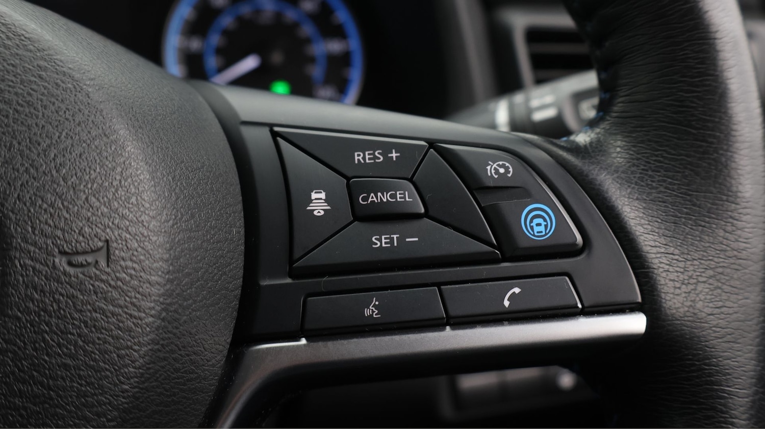 Used Nissan Leaf 2022 for sale - 77252531: Photo 23