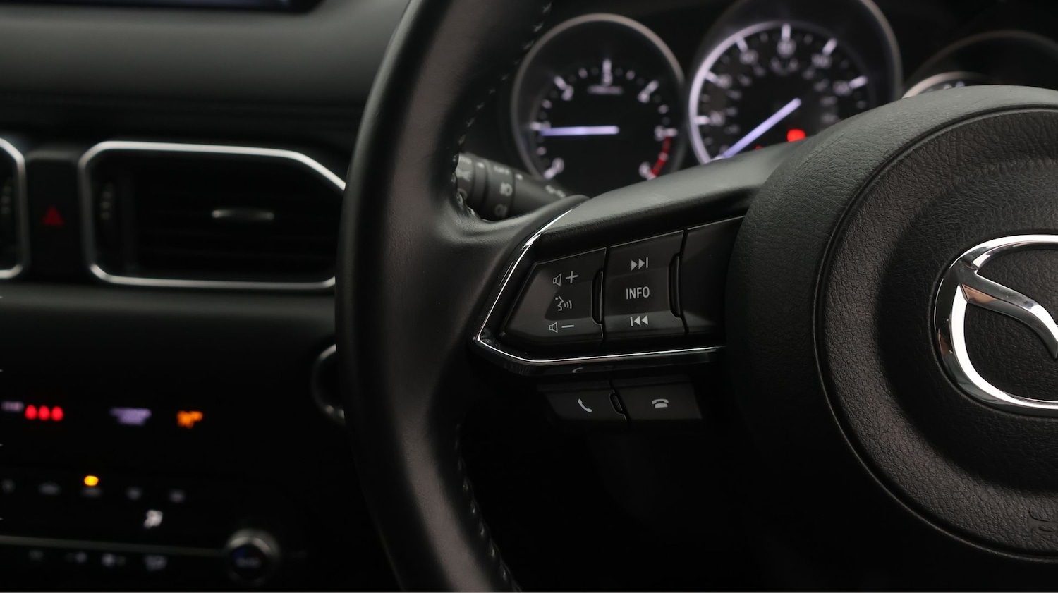 Used Mazda CX-5 2020 for sale - 77651001: Photo 24