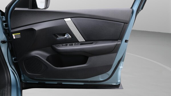 Used Citroen C4 2022 for sale - 76307782: Photo 16