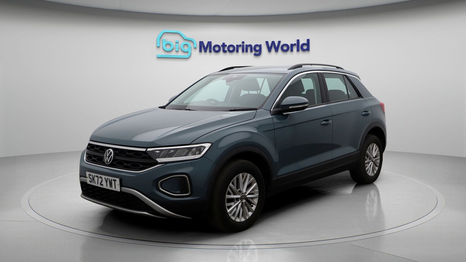 Used Volkswagen T-Roc 2022 for sale - 77950759: Photo 3