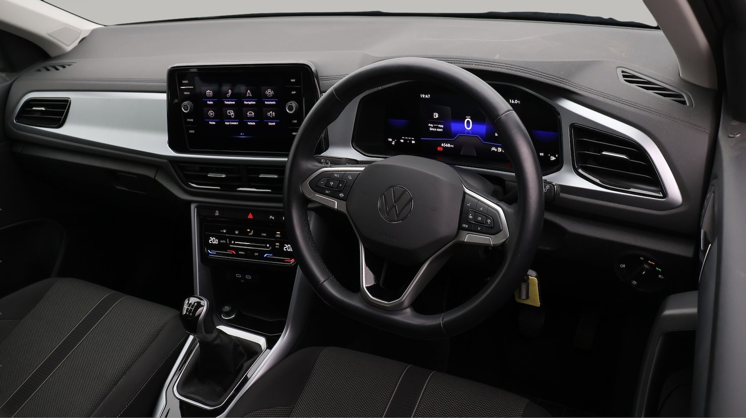 Used Volkswagen T-Roc 2022 for sale - 77950759: Photo 9