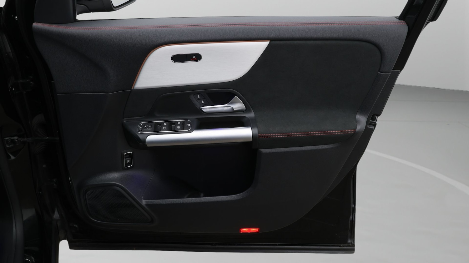 Used Mercedes-Benz EQA 2023 for sale - 77762870: Photo 15