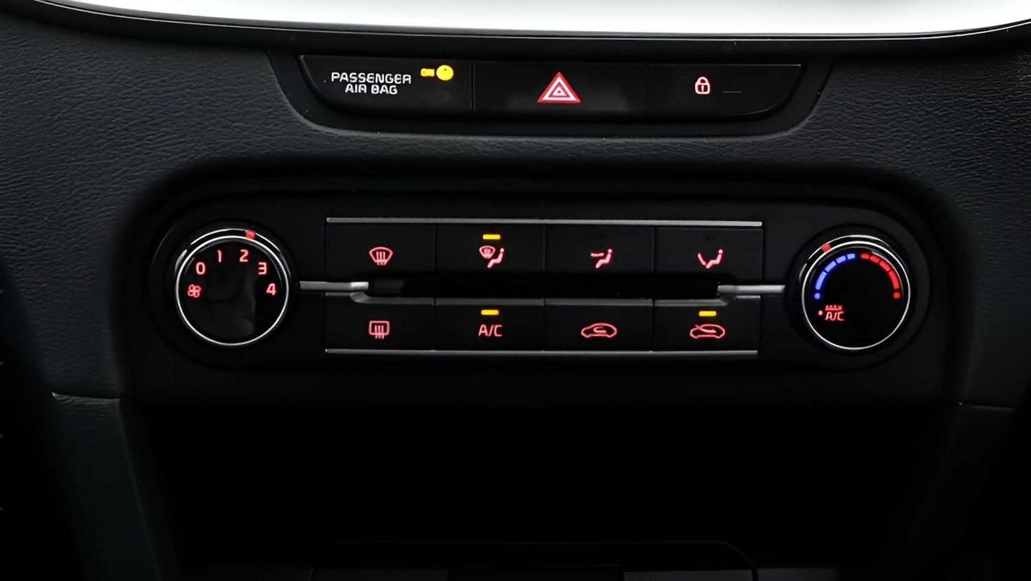 Used Kia XCeed 2023 for sale - 76521708: Photo 13