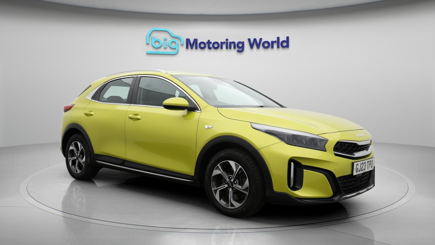 Used Kia XCeed 2023 for sale - 76521708: Photo 2