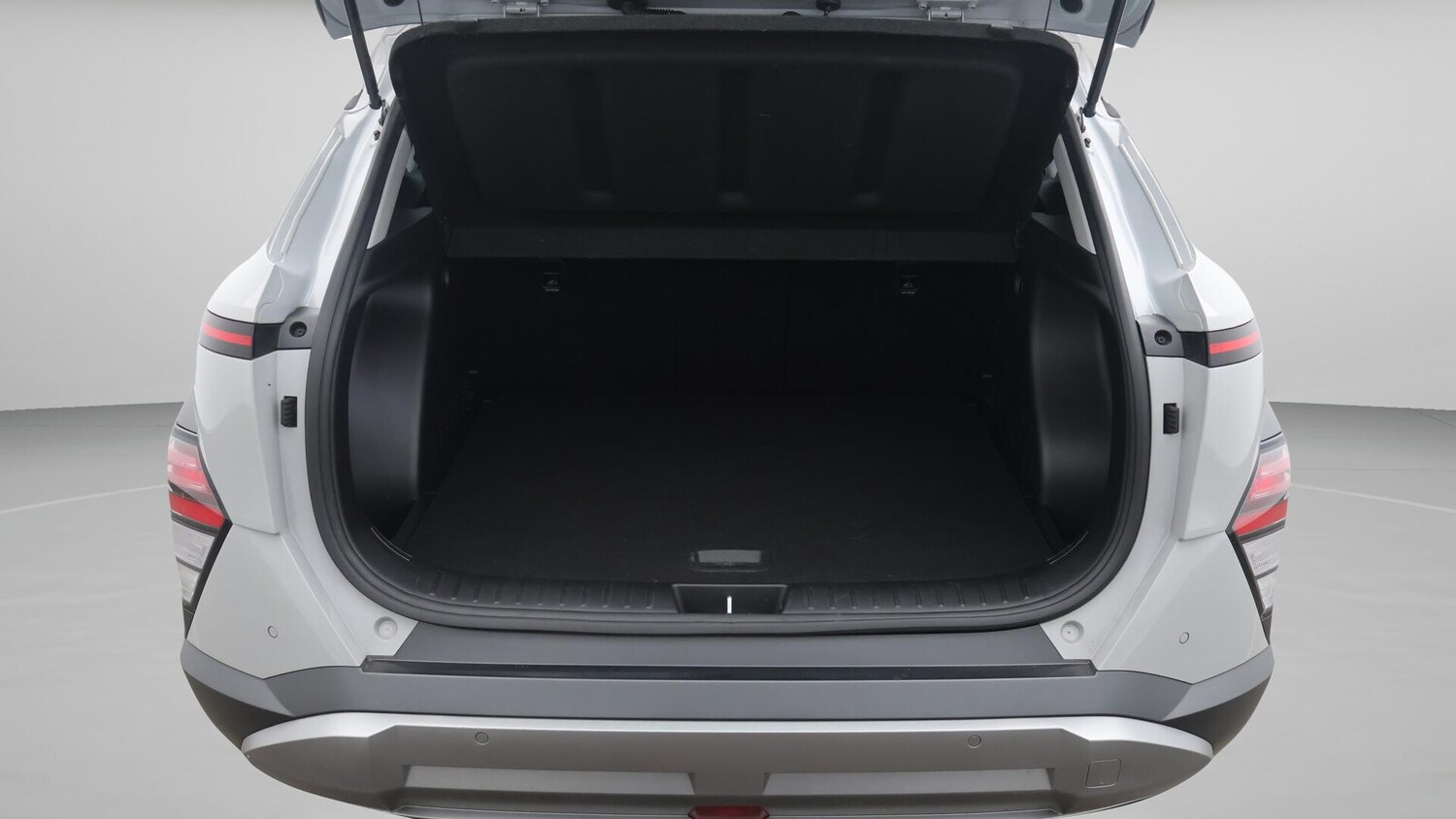 Used Hyundai KONA 2024 for sale - 76307090: Photo 18