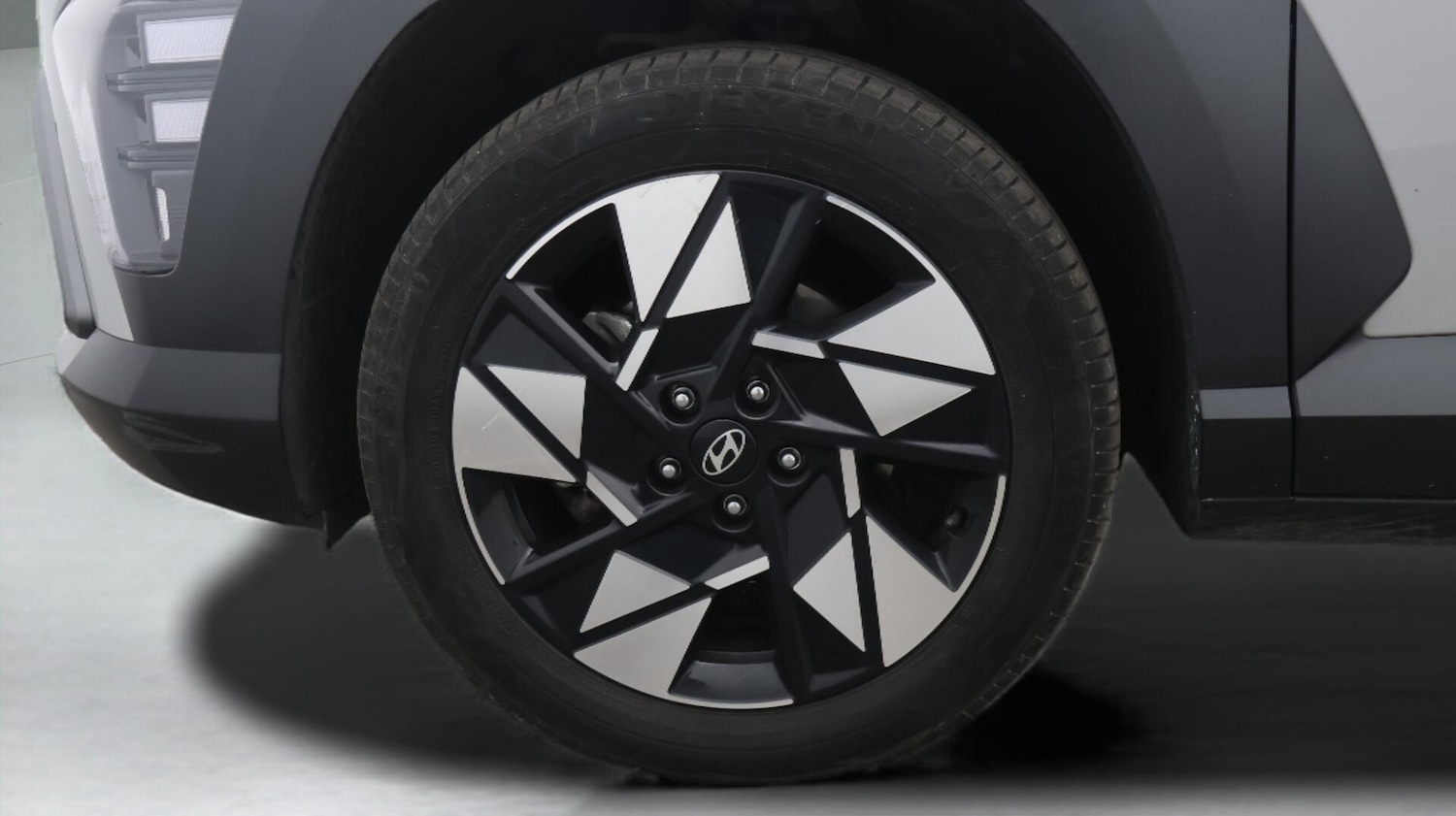 Used Hyundai KONA 2024 for sale - 76307090: Photo 19