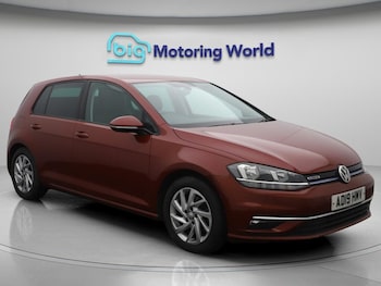 Volkswagen - Golf