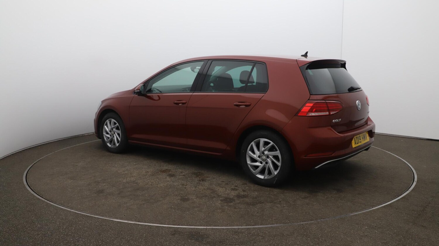 Used Volkswagen Golf 2019 for sale - 76013688: Photo 35
