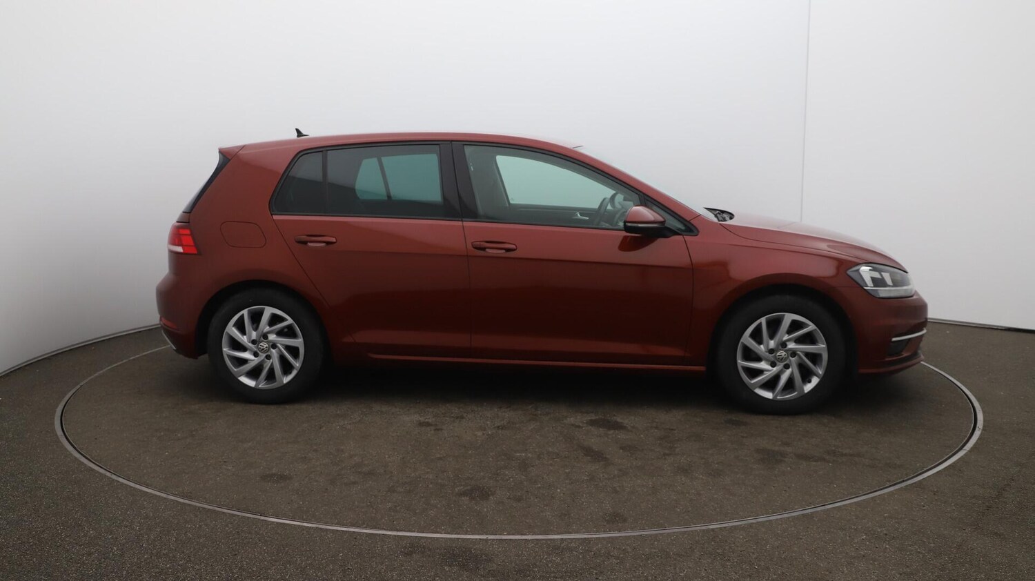 Used Volkswagen Golf 2019 for sale - 76013688: Photo 49