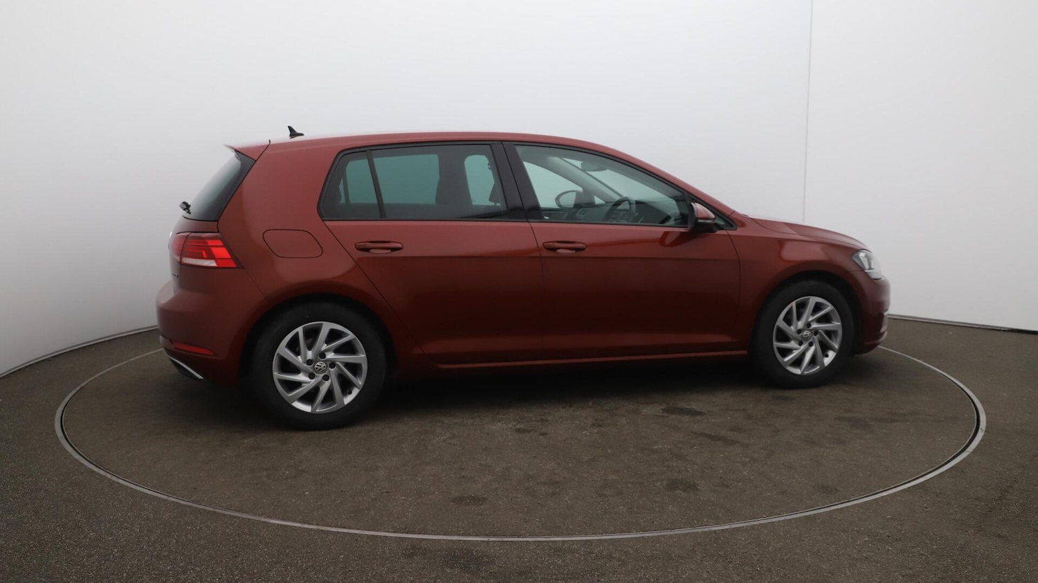 Used Volkswagen Golf 2019 for sale - 76013688: Photo 51